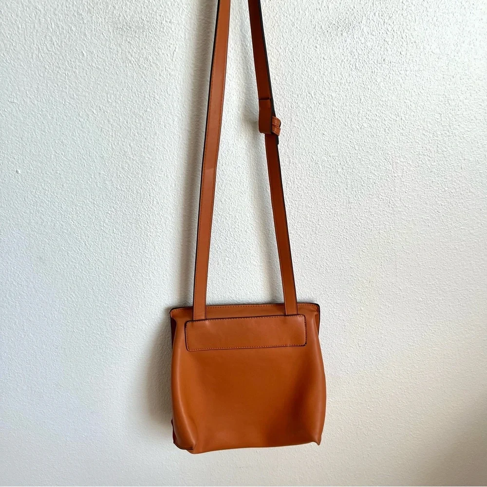 Free People / NWOT Crossbody Bag Purse